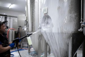 Hidrolavado industrial: limpieza profunda para instalaciones y equipos